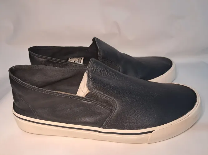 Tenis Colcci preto, 41 - Novo