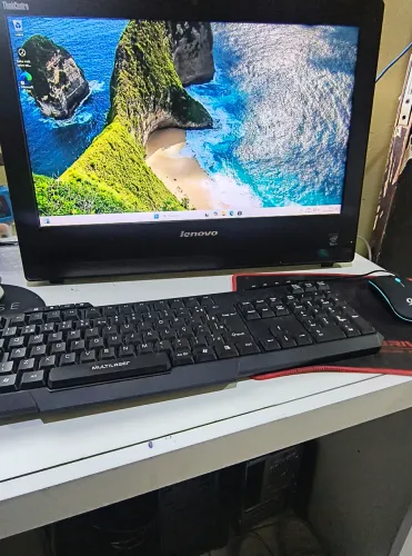 PC Core i5, 16 de RAM 480 SSD