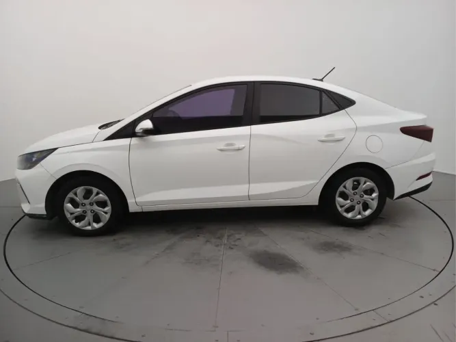 Hyundai HB20S Comfort Plus 1.0 Flex 12V Mec. 2025