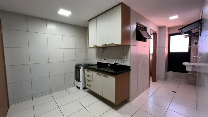 Imóvel para aluguel com 98 metros quadrados com 3 quartos em Monte Castelo - Teresina - PI