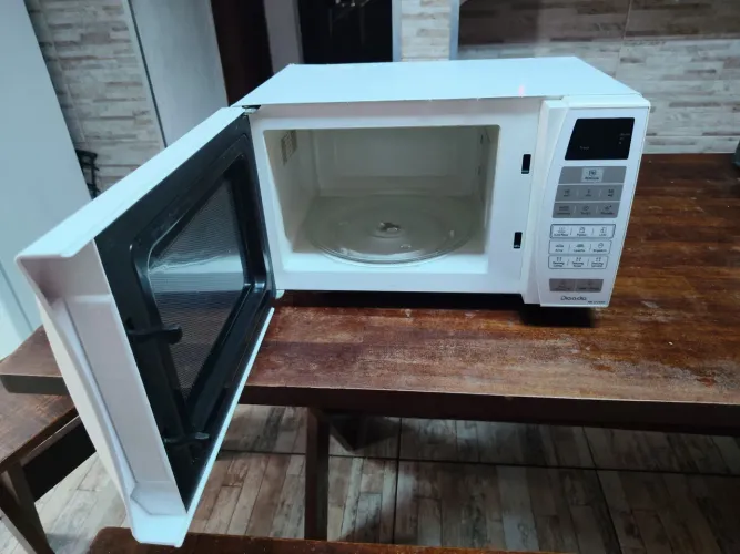Microondas Panasonic 20L