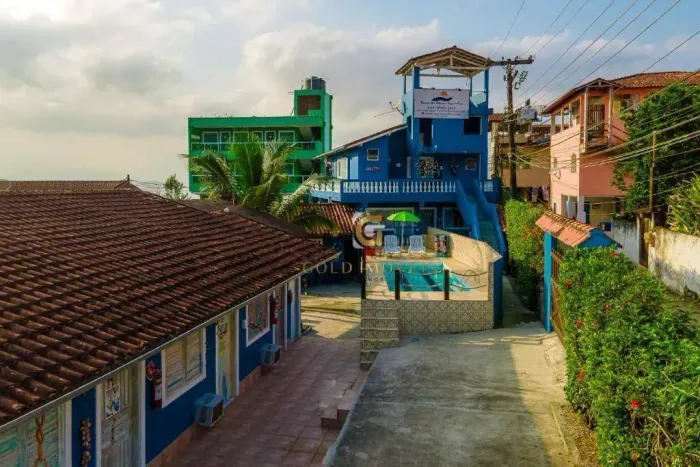 Pousada com 10 dormitórios à venda, 221 m² por R$ 1.700.000,00 - Praia Vermelha (Mambucaba