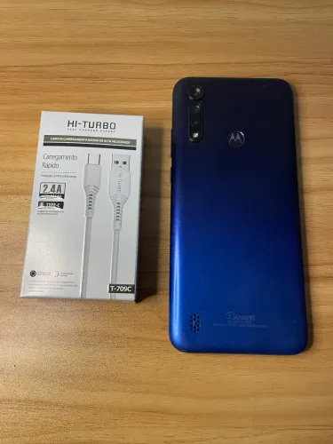 Moto G8 power lite