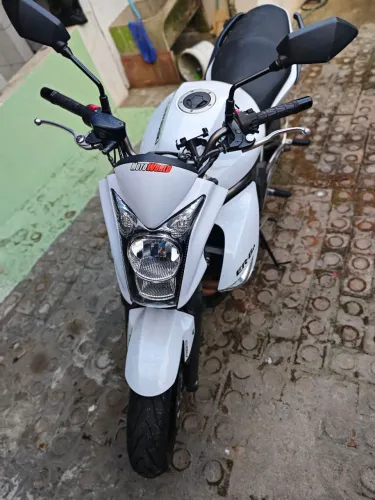 Moto Kawasaki