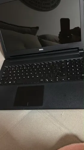 Notebook Dell Inspiron 5566 15,6" ? Core i3 ? 240GB ? Windows 11