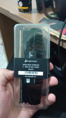 Vendo memória ram 8gb ram DDR4 3200mhz da RISEMODE, Resende RJ