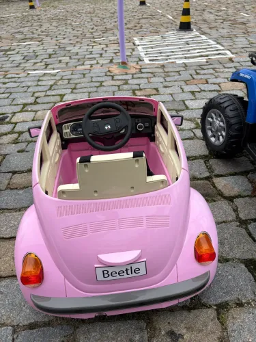 Carrinho elétrico seminovo 