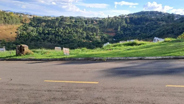 Terreno à venda no condominio Pedras Altas, bairro Aeroporto em Juiz de Fora, MG