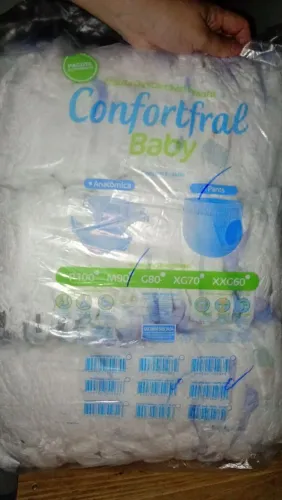 Vendo pacote de fraldas 90uni tamanho M