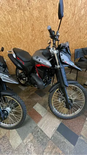 Vem adquirir sua Motocicleta. Trabalho com todos os modelos .