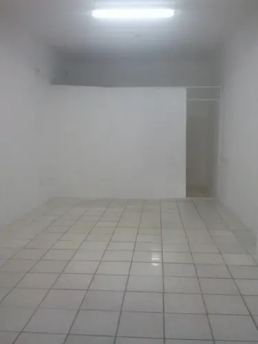 Ponto comercial/Loja/Box para aluguel possui 36 metros quadrados em Boca do Rio - Salvador