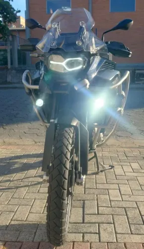 Vendo moto GS 850 adventuri triple Black