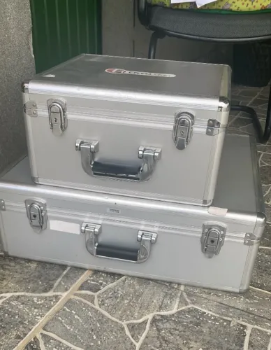 MALETAS CASE PEQUENA E GRANDE