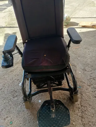 CADEIRA MOTORIZADA