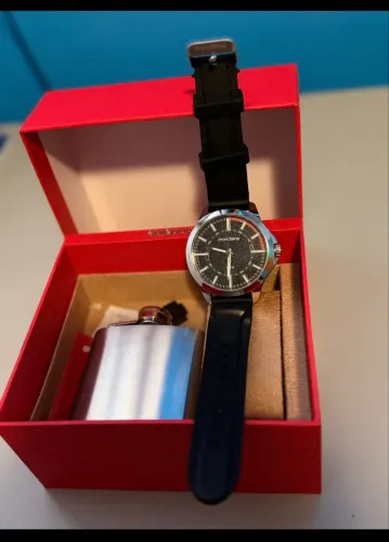 Relógio mondaine