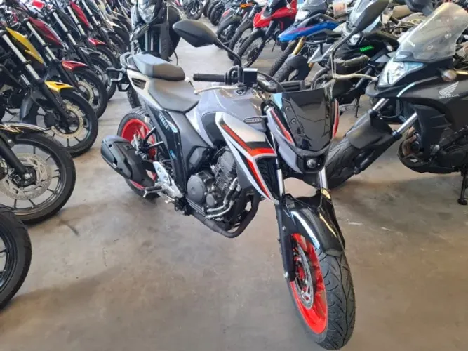 Yamaha FZ25 250 Fazer Connected 2026 0km