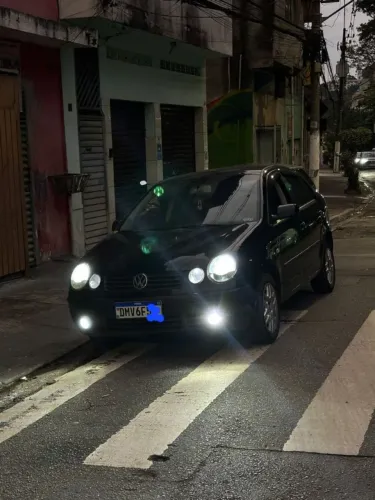 Volkswagen Polo Sedan 1.6 MI Total Flex 8V 4P 2005