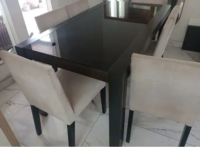 Mesa com 6 cadeiras 160./90