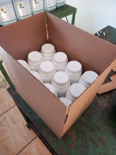 Formula para fabricaçao de adjuvante a base de oleo degomado de soja