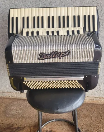 Vendo safona DALAPê quarta e quinta de voz com uma ressonância 