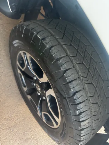 Toyota Hilux CD SRV 4X4 2.8 TDI Diesel Aut. 2021