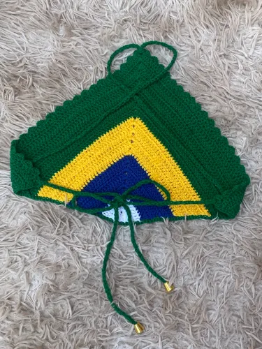 Vendo croped de crochê do Brasil