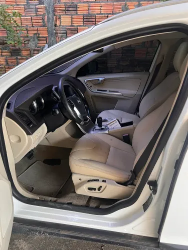 Volvo XC 60 2.0 T5 5P 2012