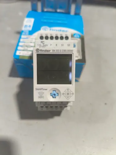 Vendo Programador horário 16 a Marca FILDER 84.02.0.230.0000 vida útil 500000