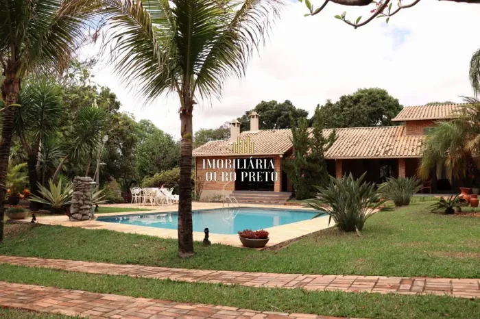 Sítio com 4 quartos á venda no bairro Jardim Encantado.
