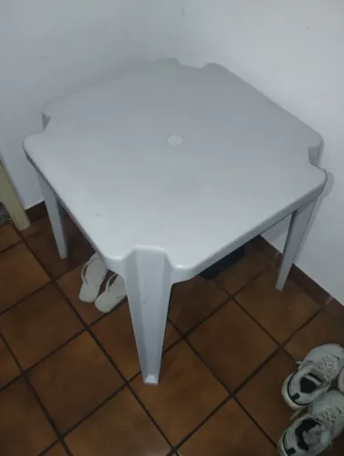 Mesa de plástico