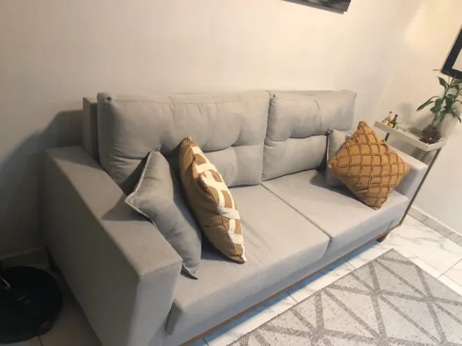Sofá novo e muito lindo