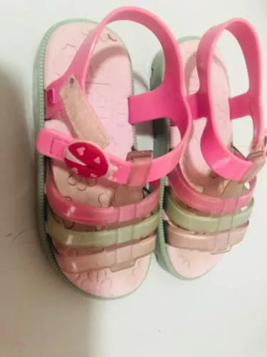 Melissa femenina nr 25 e bota cano alto