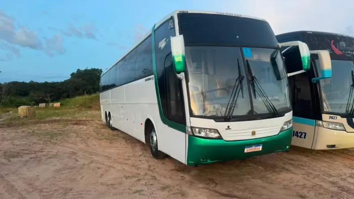 Ônibus 