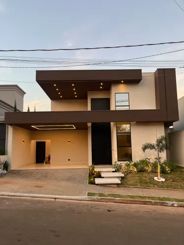 Casa novíssima no Condomínio Maria Júlia 