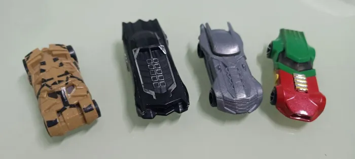 Carros Batman e Robin- Matell / Hot Wheels