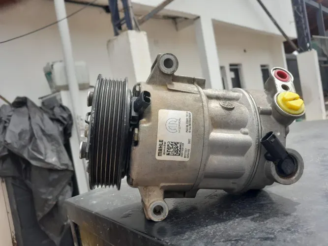 Compressor de ar condicionado para Fiat Toro 2020