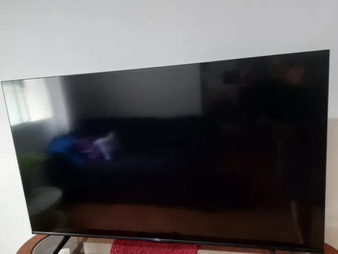 Vendo TV 50 polegadas TCL 4 k com comando de voz , Google,apps,alta definição ,nota fisca