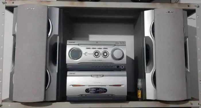 SONY HI FI MHC ZW5