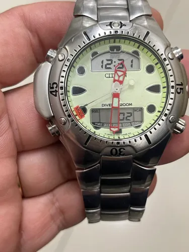 Relógio citizen jp1060 tudo ok