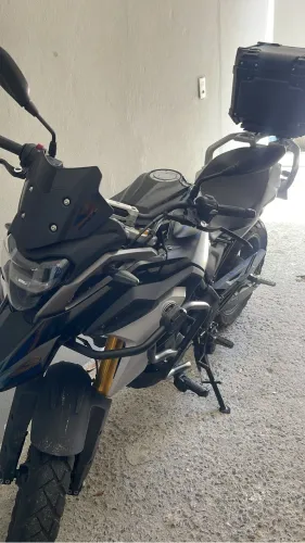 Vendo G310 Gs triple black