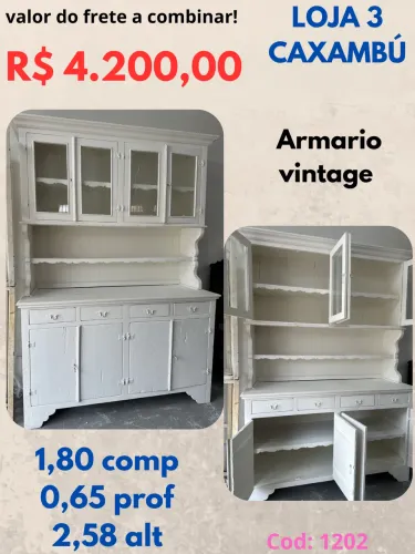 Armário Vintage anos 50 enorme