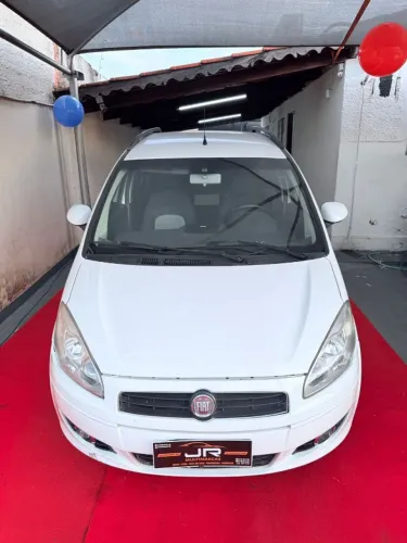 Fiat Idea Attractive 1.4 Fire Flex 8V 5P 2012