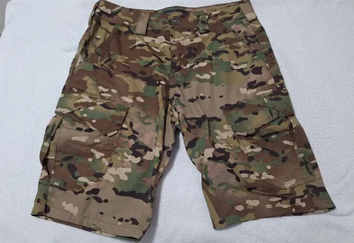 Bermuda Invictus Veteran (40) - Camuflado Warskin<br> <br>Veteran<br> <br>-<br> <br>Camuflado<br> <br>Warskin