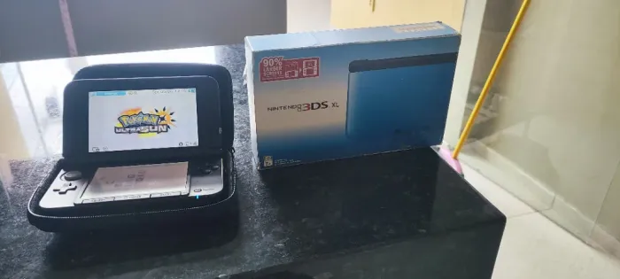 Nintendo 3DS XL