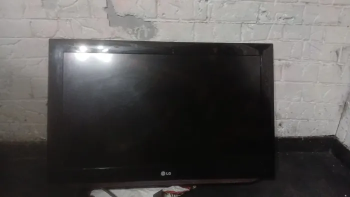 Tv lg 32 polegadas ( nao smart )