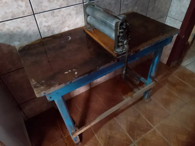 Cilindro com mesa 