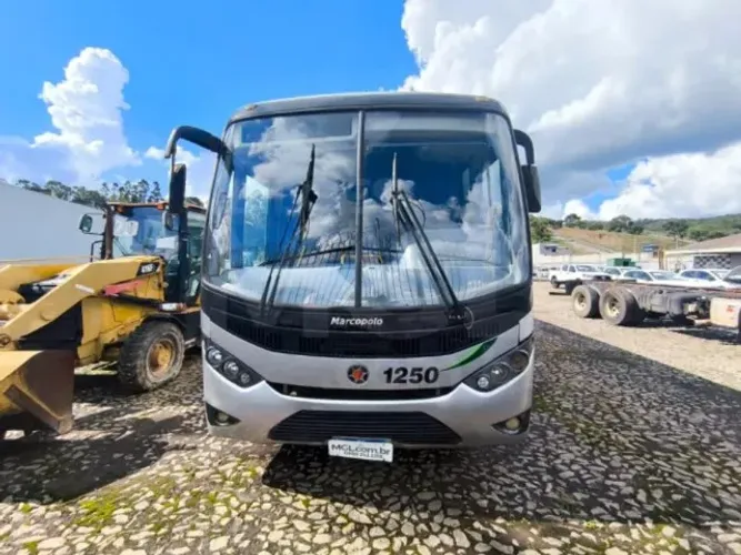 ITAÚNA/MG-ÔNIBUS VOLVO MPOLO IDEALE R 2013/2013 - 46 PASSAGEIROS