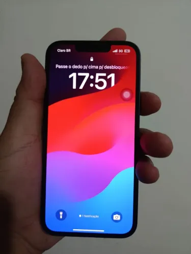 iPhone 13 em perfeito estado