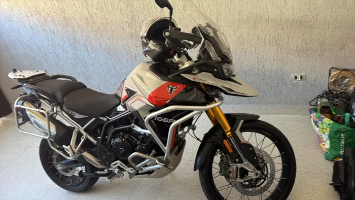 Triumph Tiger 900 Rally PRO 2025