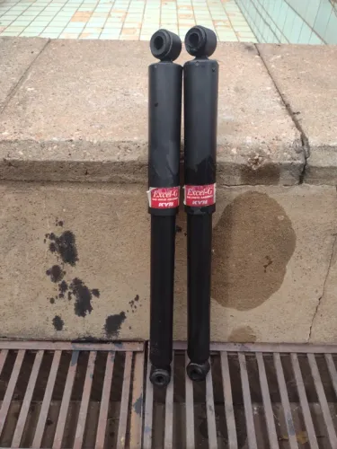 Amortecedor traseiro da l200 Triton 